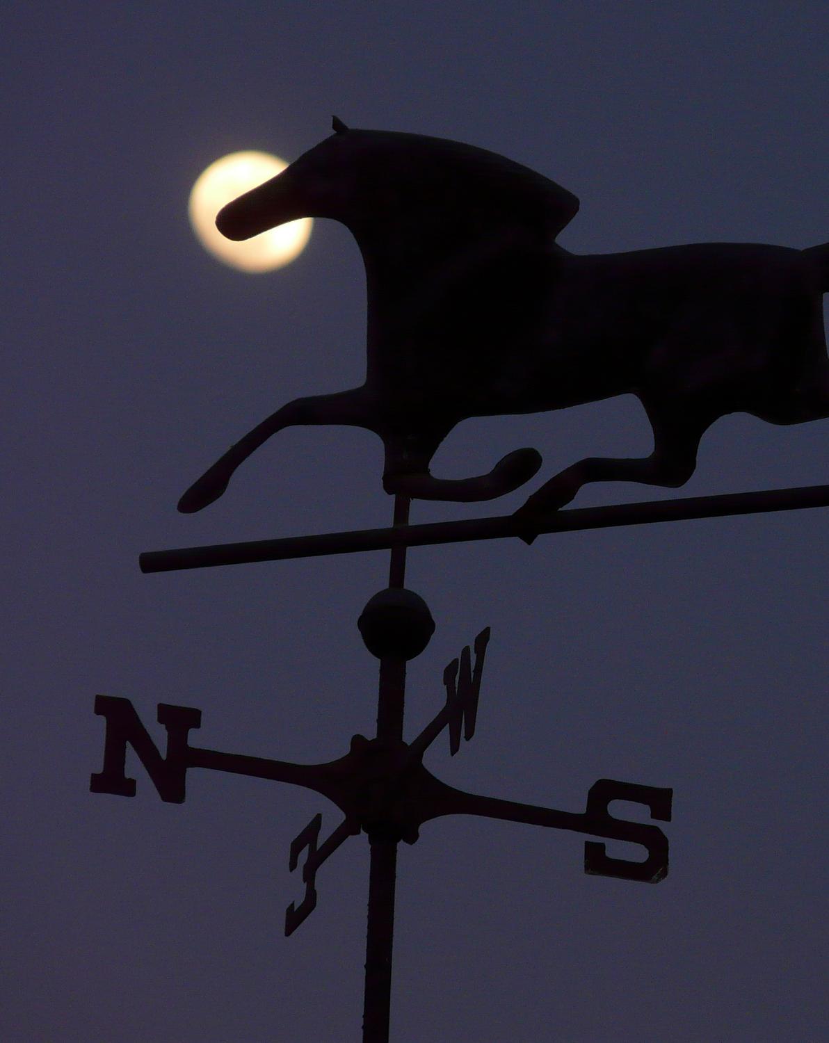  - Moon and weathervane over my studio - Panasonic DMC-FZ18 - Tony Karp, design, art, photography, techno-impressionist, techno-impressionism, aerial photography , drone , drones , dji , mavic pro , video , 3D printing - Books -