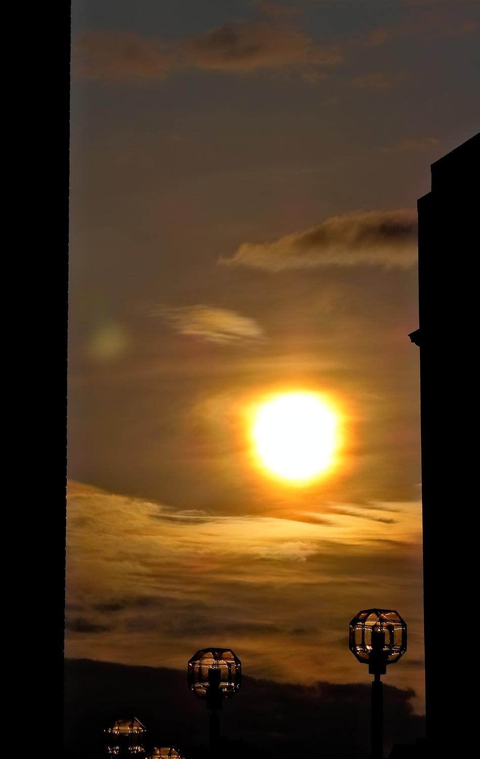  - A closer look at the sunset. - Adams Morgan, Washington DC, Panasonic DMC-LF1, Mediterranean Bistro, sunset - Tony Karp, design, art, photography, techno-impressionist, techno-impressionism, aerial photography , drone , drones , dji , mavic pro , video , 3D printing - Books -